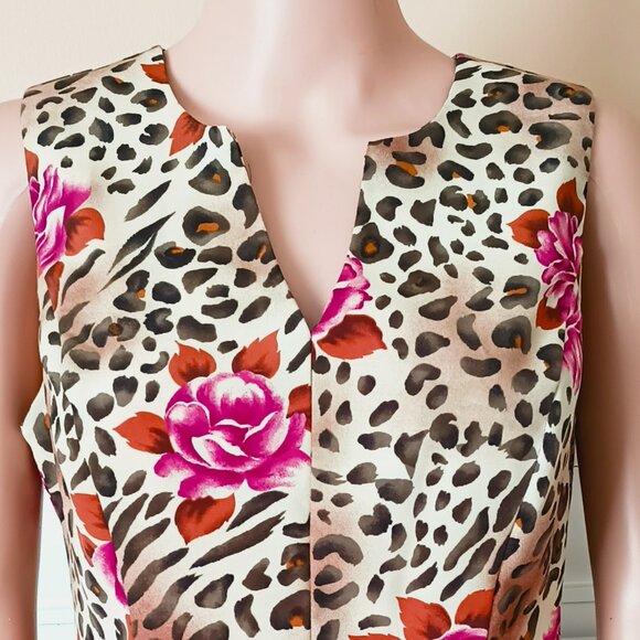 Cline Kolarek Cheetah Floral Tapered Blouse 6 Vintage V Neck Top Made in USA - Picture 3 of 9